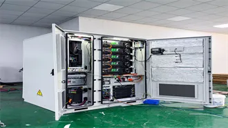 Lithium battery charging and disconnecting